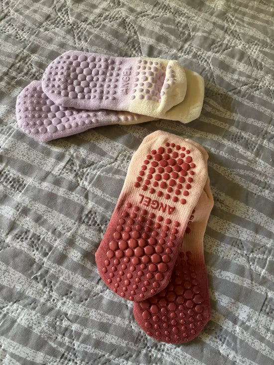 chaussettes pilates
chaussettes de pilate
chaussettes pilate antidérapantes
chaussettes pour pilate
chaussettes pilate reformer
chaussettes aggripantes
chaussettes pilates femme
chaussettes de yoga et pilates femme
chaussettes antidérapantes femme